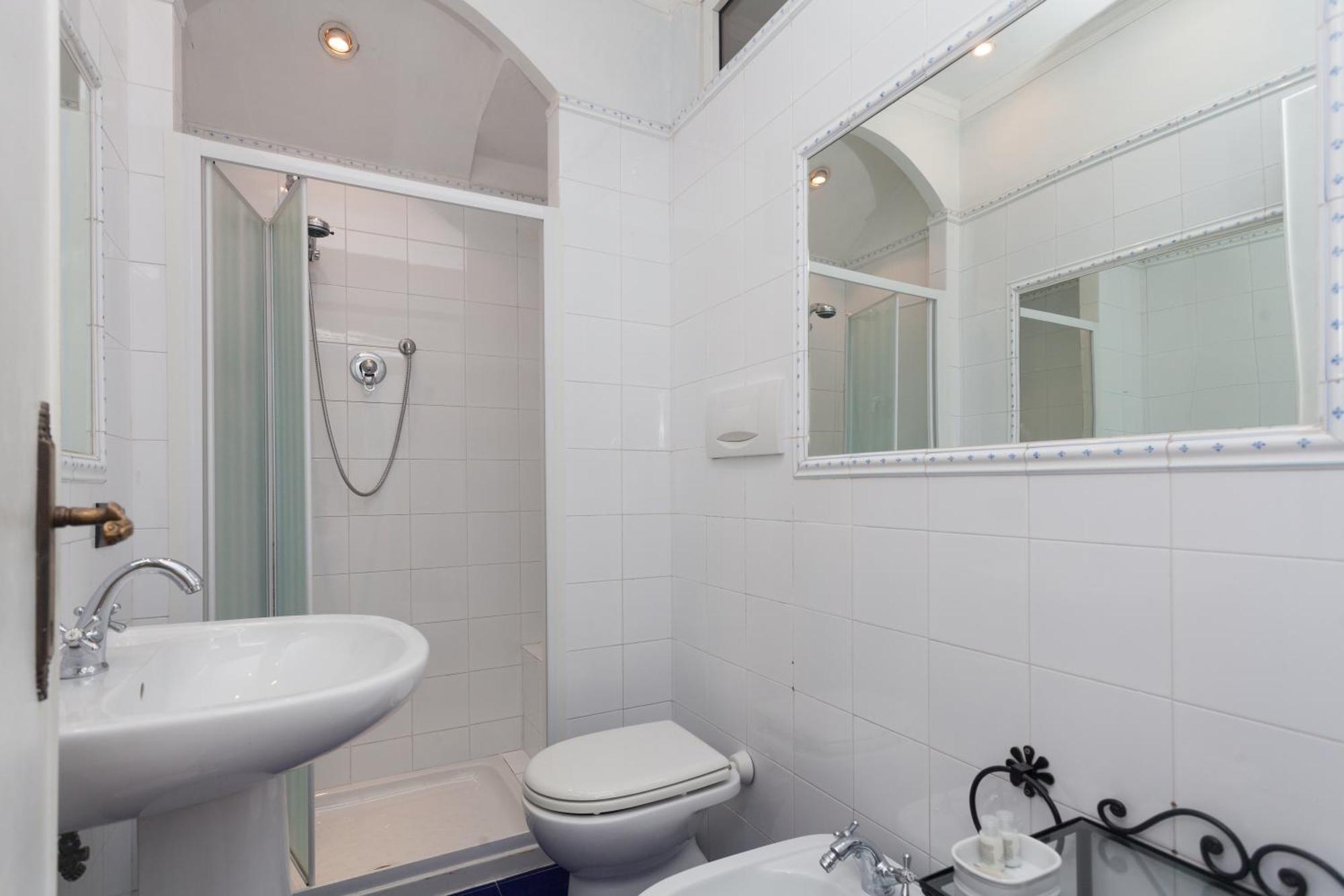 Palazzo Del Duca Piazza Navona Guest House Rzym Zewnętrze zdjęcie